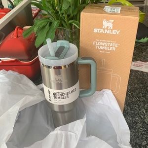 ⚡️FLASH SALE⚡️ STANLEY QUENCHER H2.0 FLOWSTATE TUMBLER 40 oz.